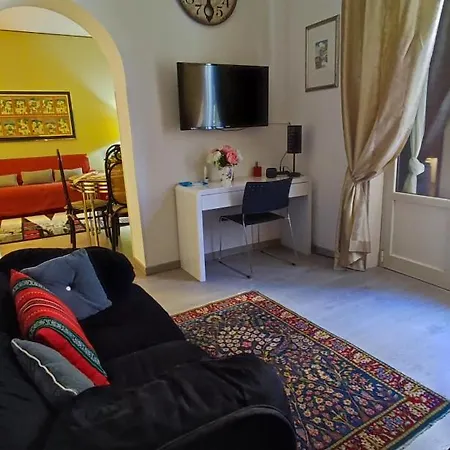 Pretty House * פלרמו